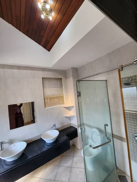 Bungalow for Sale in Setia Eco Park (Setia Alam) - Normy Yusoff - Bathroom - PropertyGuru.com.my