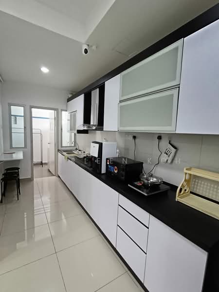 SuriaMas Suites untuk Untuk Disewa - RM 700 /bulan, Mac 2026 - Kitchen - PropertyGuru.com.my