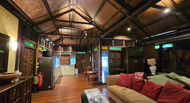 Hotel / Resort for Sale in Kuah (Kedah) - Ching Wooi Chen - Living Room - PropertyGuru.com.my