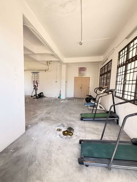 Azuria Condominium untuk Untuk Dijual - RM 295,000, Mac 2026 - Gym - PropertyGuru.com.my