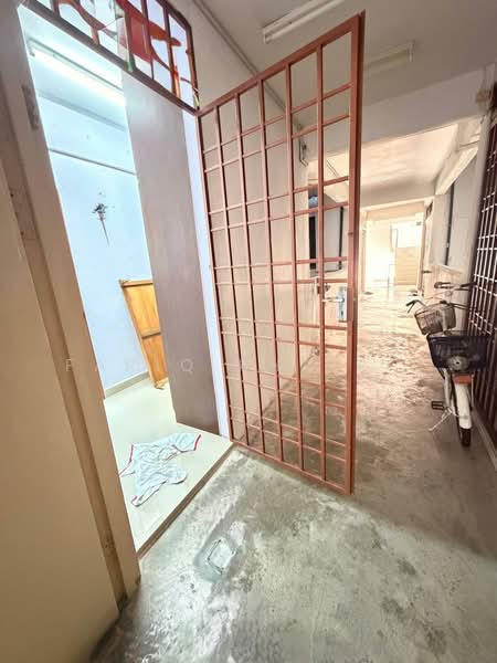 Azuria Condominium untuk Untuk Dijual - RM 295,000, Mac 2026 - Corridor - PropertyGuru.com.my