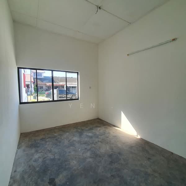 1-storey Terraced House for Sale in Taman Aman (Slim) - Yen . - Interior - PropertyGuru.com.my