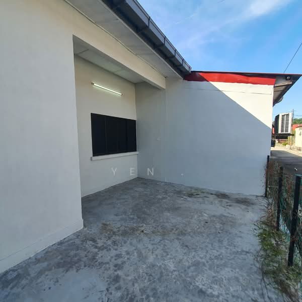 1-storey Terraced House for Sale in Taman Aman (Slim) - Yen . - Exterior - PropertyGuru.com.my