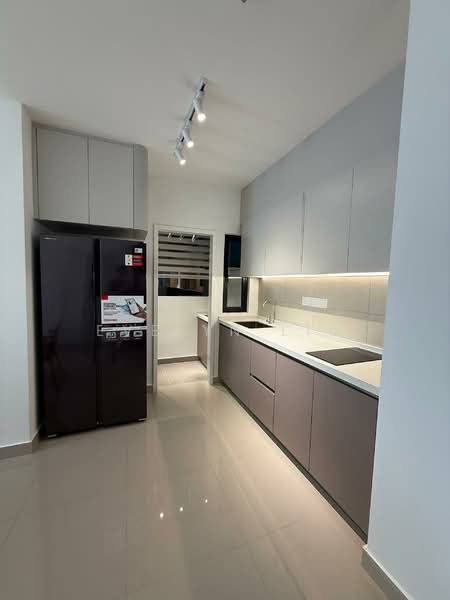 Service Residence for Rent at Residensi Ava @ Kiara Bay - Evelyn Lim - Kitchen - PropertyGuru.com.my