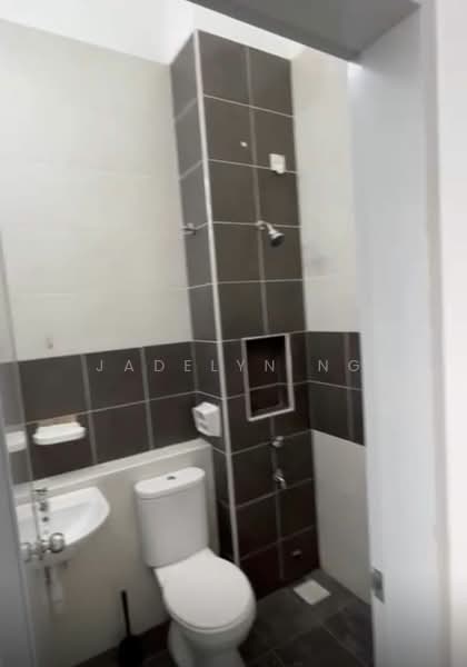 1-storey Terraced House for Rent in Kulai (Johor) - Jadelyn Ng - Bathroom - PropertyGuru.com.my