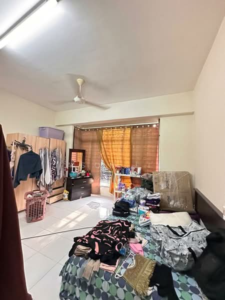 Apartment for Sale at Pangsapuri Damai - Jason Lim - Bedroom - PropertyGuru.com.my