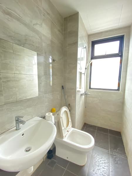 SKS Pavillion Residences untuk Untuk Disewa - RM 2,900 /bulan, Mac 2026 - Bathroom - PropertyGuru.com.my
