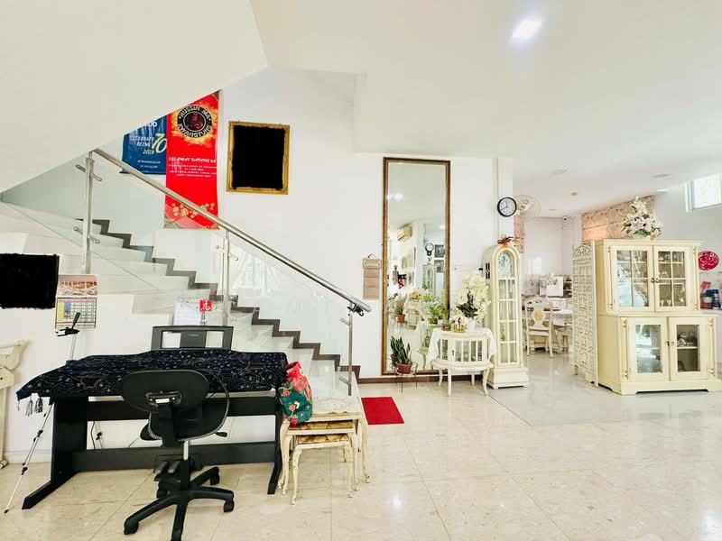 Semi-Detached House for Sale in Taman Tun Dr Ismail (Kuala Lumpur) - Hamizah . - PropertyGuru.com.my