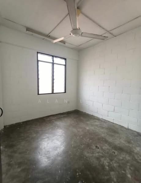 Flat for Sale at Flat Temenggong - Alan Ler - Interior - PropertyGuru.com.my