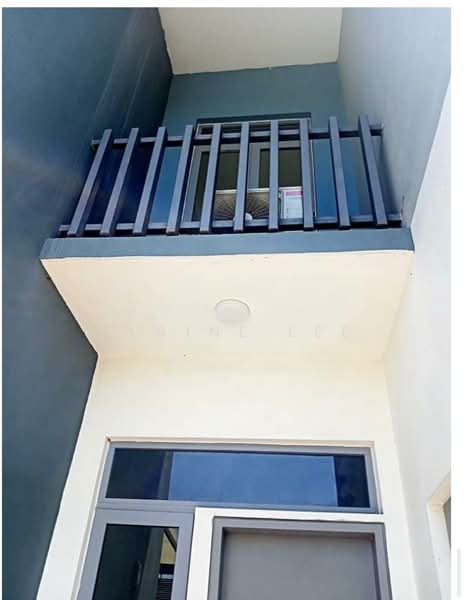 For Rent - D' Island