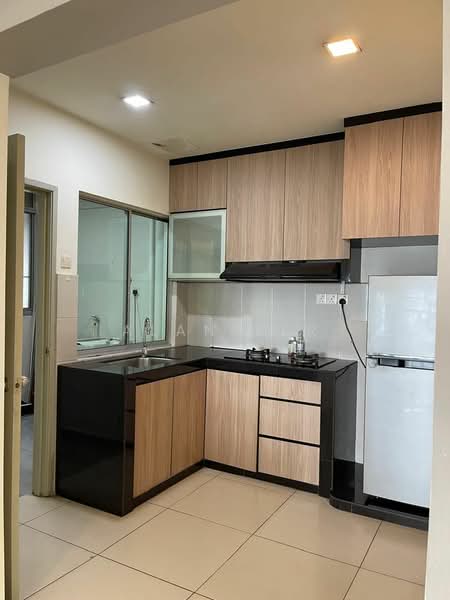 Apartment for Sale at Zennith Suites (Pangsapuri Kebun Teh) - Alan Ler - Kitchen - PropertyGuru.com.my