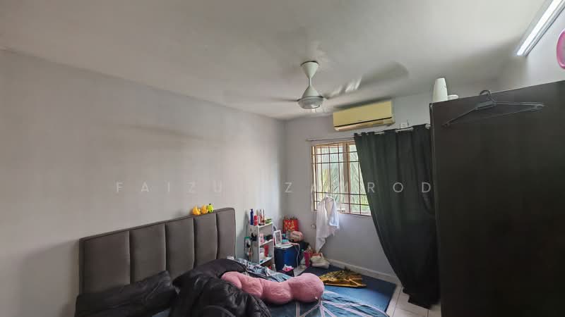 Apartment for Sale at Flora Damansara Apartment - Faizul Zamrod - Bedroom - PropertyGuru.com.my