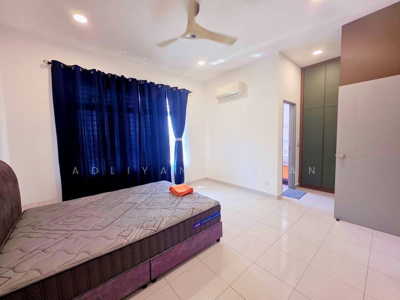 Rimbun Harmoni, Seremban 2 untuk Untuk Disewa - RM 3,000 /bulan, Mac 2026 - Bedroom - PropertyGuru.com.my