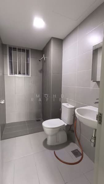 Service Residence for Sale at Almyra Residences - Mohd Rafiee - Bathroom - PropertyGuru.com.my