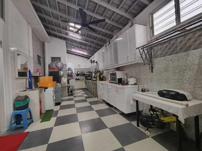 Rumah Berkembar untuk Dijual di Taman Tun Dr Ismail (Kuala Lumpur) - Fatin Ismail - Kitchen - PropertyGuru.com.my
