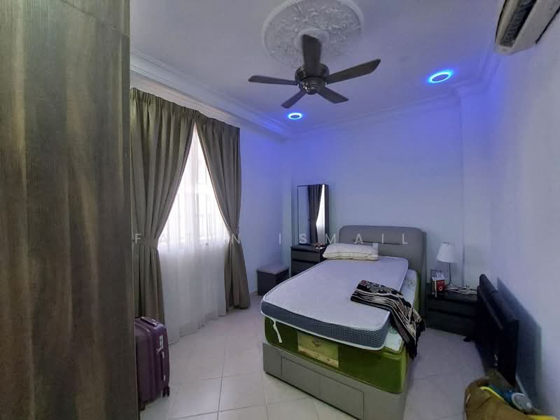 Condominium for Sale at Sri Lojing Condominiums - Fatin Ismail - Bedroom - PropertyGuru.com.my