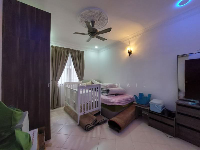 Condominium for Sale at Sri Lojing Condominiums - Fatin Ismail - Bedroom - PropertyGuru.com.my