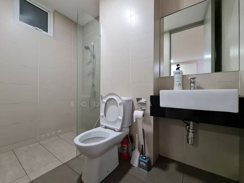 Condominium for Rent at Tropicana Bay Residences - Scott Saw - Bathroom - PropertyGuru.com.my