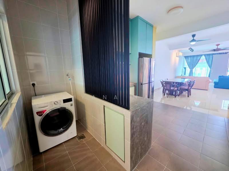 2-storey Terraced House for Sale in Seremban 2 (Negeri Sembilan) - Adliyana Hasan - Kitchen - PropertyGuru.com.my