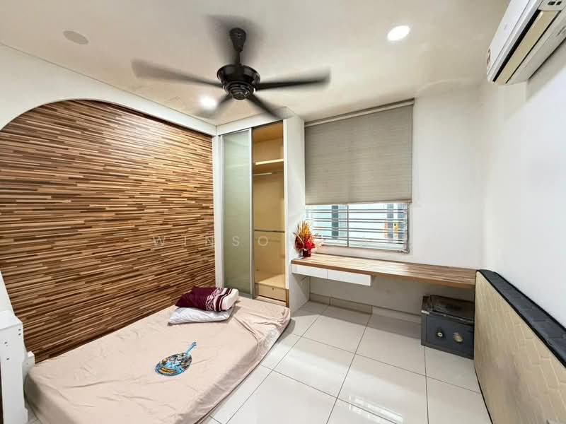 Cluster House for Sale in Taman Gaya (Ulu Tiram) - Winson Tan - Bedroom - PropertyGuru.com.my