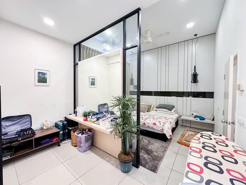 2-storey Terraced House for Sale in Setia Ecohill (Semenyih) - Ahmad Ikhwan Arif - Bedroom - PropertyGuru.com.my
