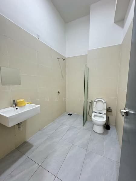Terraced House for Rent in Cyberjaya (Selangor) - Ahmad Faiz - Bathroom - PropertyGuru.com.my