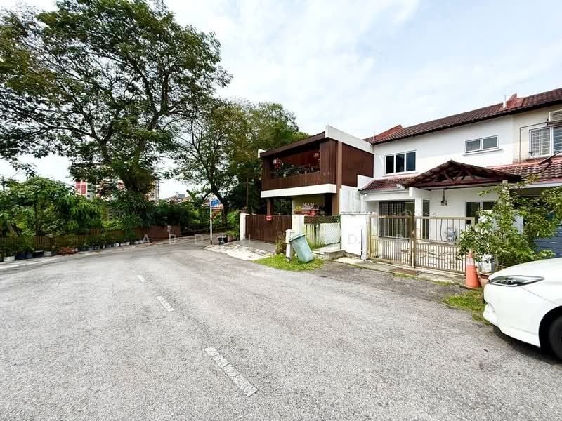 2-storey Terraced House for Sale in Taman Impian Indah (Sungai Buloh) - Abdul Qadir - PropertyGuru.com.my