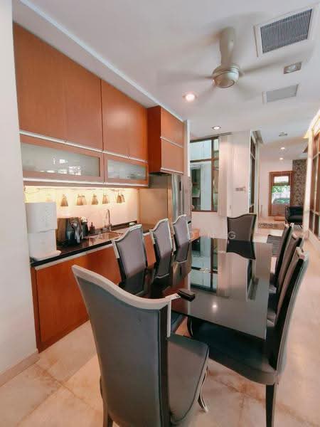 Rumah Berkembar untuk Dijual di Bukit Tunku (Kenny Hills) (Kuala Lumpur) - May Leong - Dining Room - PropertyGuru.com.my