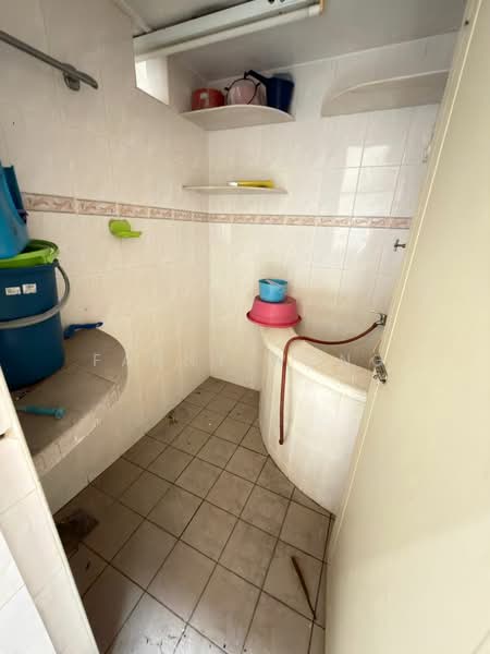 Double storey terrace house pulau tikus untuk Untuk Dijual - RM 1,100,000, Mac 2026 - Bathroom - PropertyGuru.com.my
