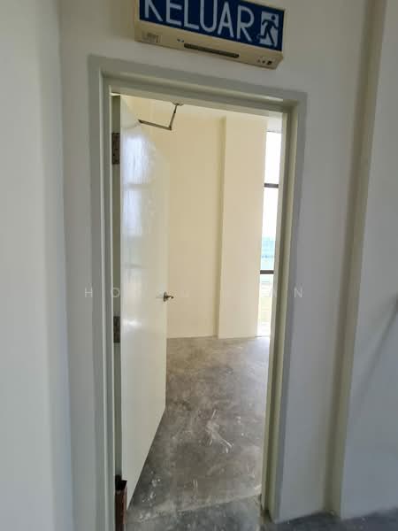 Hot !! Semi-D Factory for sale, Shah Alam untuk Untuk Dijual - RM 8,800,000, Mac 2026 - Entrance - PropertyGuru.com.my