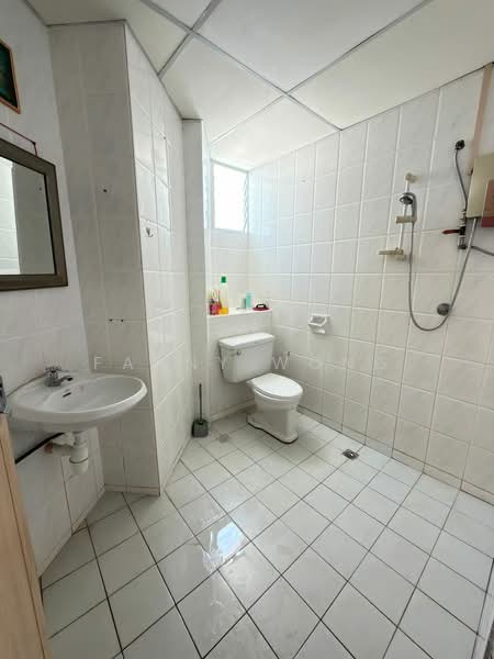 Condominium for Rent at Leader Garden - Fanny Wong - Bathroom - PropertyGuru.com.my