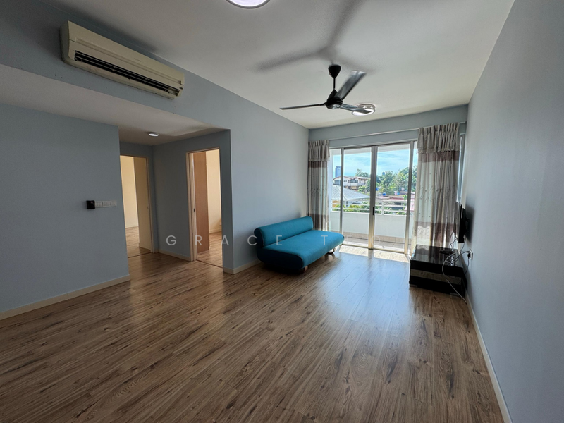 Alam Damai untuk Untuk Dijual - RM 570,000, Mac 2026 - Living Room - PropertyGuru.com.my