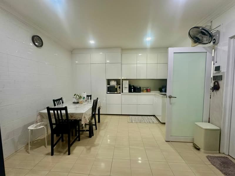 2-storey Terraced House for Sale in Puchong (Selangor) - Hafiz Tajri - PropertyGuru.com.my