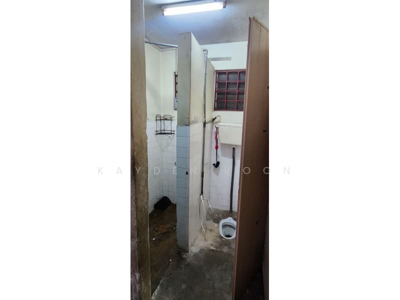 2-storey Terraced House for Sale in Perling (Johor) - Kayden Voon - Bathroom - PropertyGuru.com.my