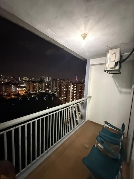 Suasana Lumayan untuk Untuk Disewa - RM 2,000 /bulan, Mac 2026 - Balcony - PropertyGuru.com.my