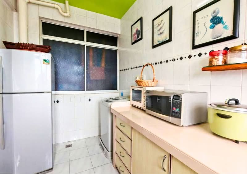 Condominium for Rent at Azuria Condominium - Clifton Chee - Kitchen - PropertyGuru.com.my