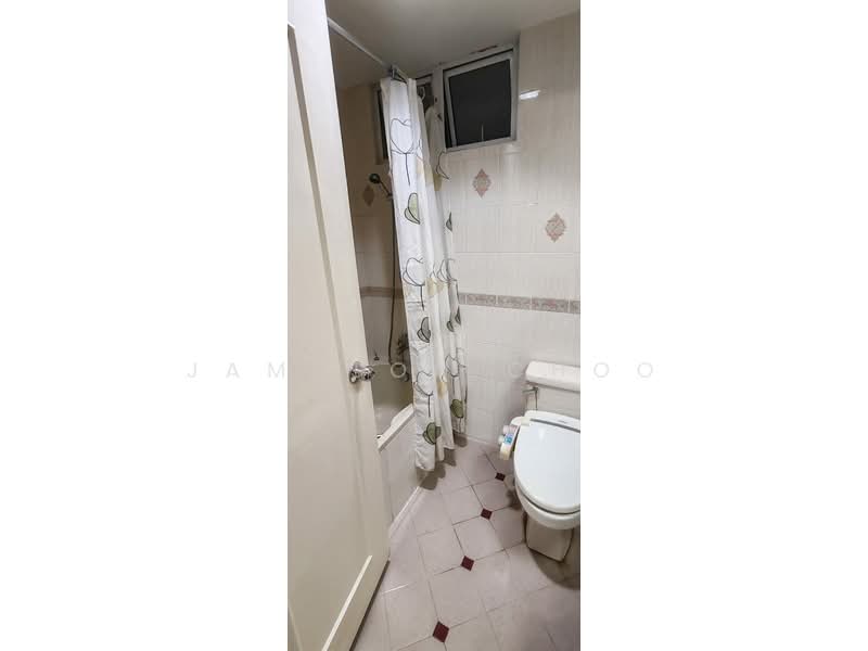 Condominium for Rent at Petrie Condominium - Jameson Choo - Bathroom - PropertyGuru.com.my