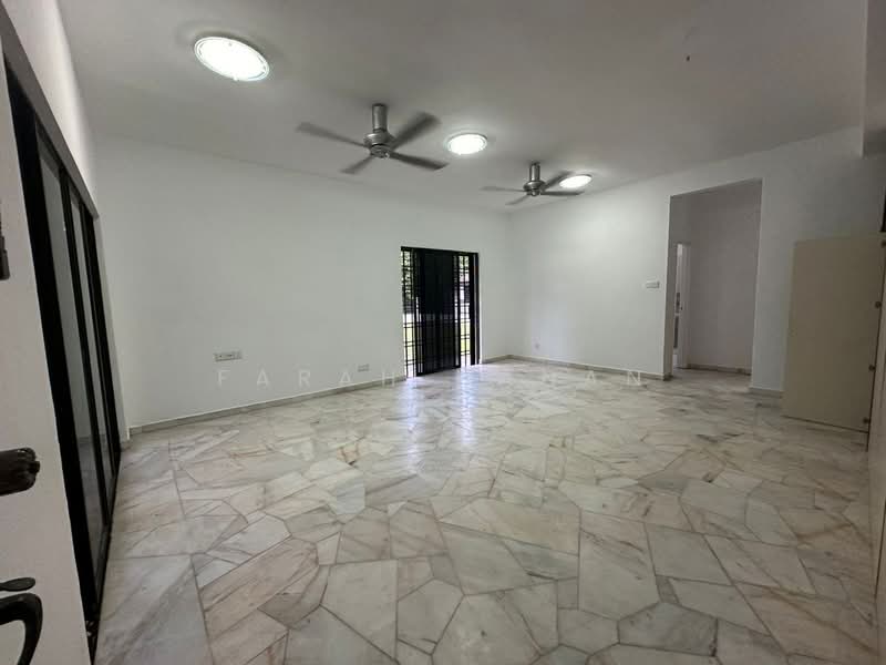 2-storey Terraced House for Sale in Bandar Sunway Semenyih (Semenyih) - Farah Hanan - Living Area-V2 - PropertyGuru.com.my