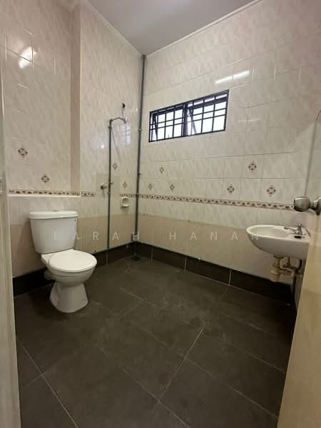 2-storey Terraced House for Sale in Bandar Sunway Semenyih (Semenyih) - Farah Hanan - Bathroom - PropertyGuru.com.my