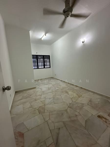 2-storey Terraced House for Sale in Bandar Sunway Semenyih (Semenyih) - Farah Hanan - Bedroom 3 - PropertyGuru.com.my