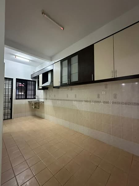 2-storey Terraced House for Sale in Bandar Sunway Semenyih (Semenyih) - Farah Hanan - Kitchen Area-V2 - PropertyGuru.com.my