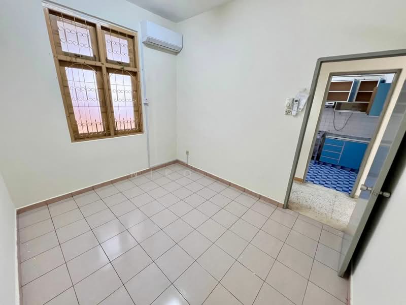 Bungalow for Rent in Taman Tasek (Johor Bahru) - Niko Lew - Interior - PropertyGuru.com.my