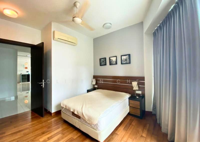 Condominium for Sale at Gurney Paragon - Clifton Chee - Bedroom - PropertyGuru.com.my