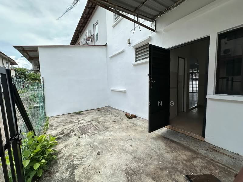 2-storey Terraced House for Sale in Johor Bahru (Johor) - Daniel Yong - Exterior - PropertyGuru.com.my