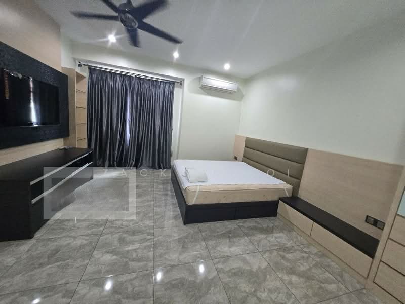 2-storey Terraced House for Sale in Bandar Bukit Tinggi 2 (Klang) - Zackinn Hoi - Bedroom - PropertyGuru.com.my