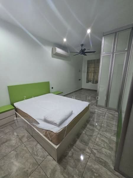 2-storey Terraced House for Sale in Bandar Bukit Tinggi 2 (Klang) - Zackinn Hoi - Bedroom - PropertyGuru.com.my