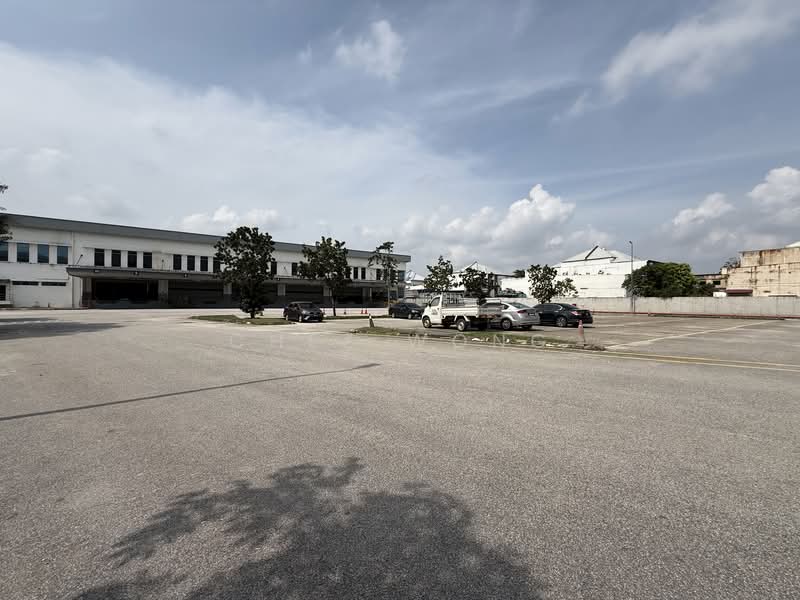 Warehouse for Rent in Elite Industrial Estate (Shah Alam) - Chez Wong - Exterior - PropertyGuru.com.my