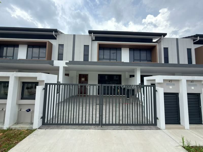 2-storey Terraced House for Sale in Kota Emerald (Rawang) - Alice Low - Exterior - PropertyGuru.com.my