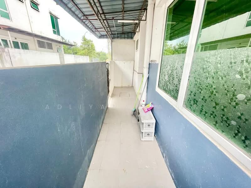 Terraced House for Rent in Bandar Sri Sendayan (Negeri Sembilan) - Adliyana Hasan - Exterior - PropertyGuru.com.my