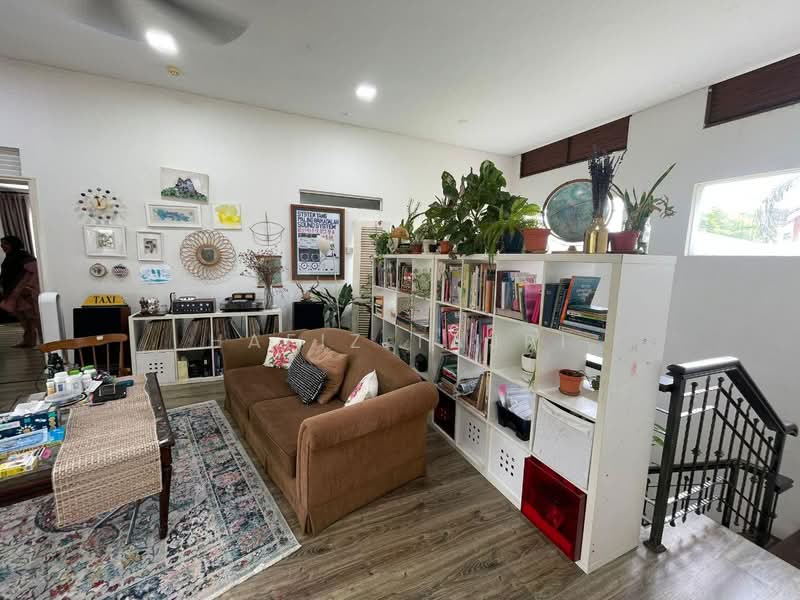 Kampung Tunku untuk Untuk Dijual - RM 4,650,000, Mac 2026 - Living Room - PropertyGuru.com.my